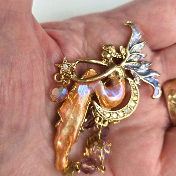 KIRKS FOLLY Moon and Stars Rhinestone Ferry Brooch - Picture 2 of 11